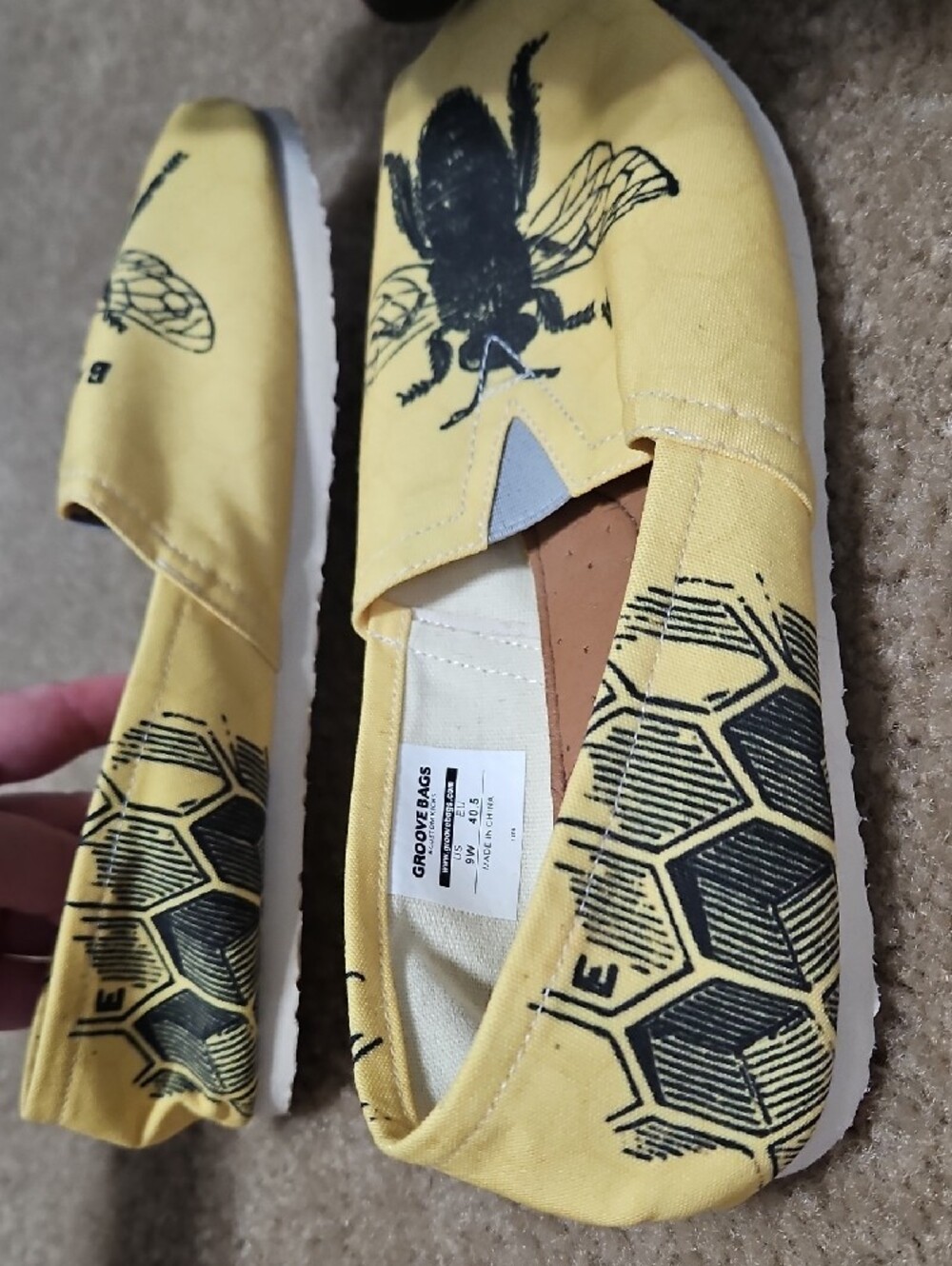 Groove Bags Yellow Canvas Slip-On Flats with Bee Print - Picture 4 of 4